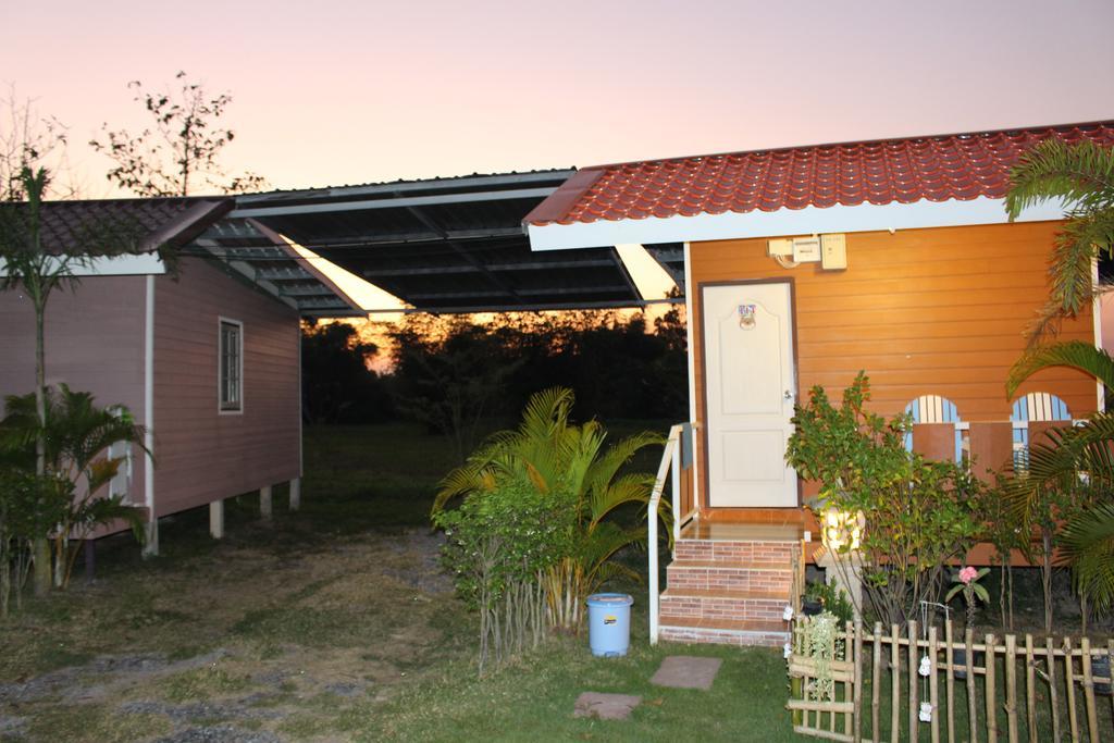 Nonplern Garden Khaoyai Chalet Noen Hom
